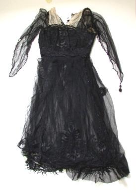 Primera imagen del registro Vestido (prenda principal)