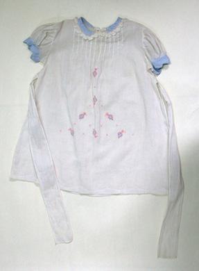 Primera imagen del registro Vestido (niña)