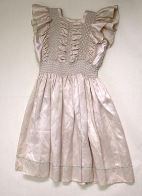 Primera imagen del registro Vestido (niña)