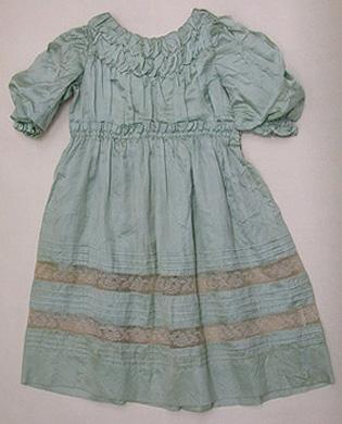 Primera imagen del registro Vestido (niña)