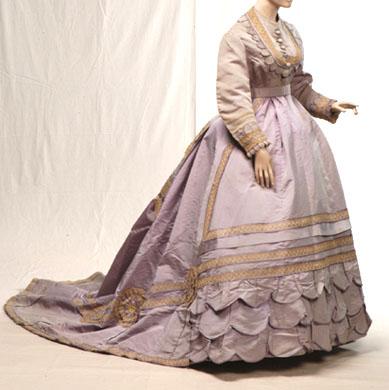 Primera imagen del registro Traje