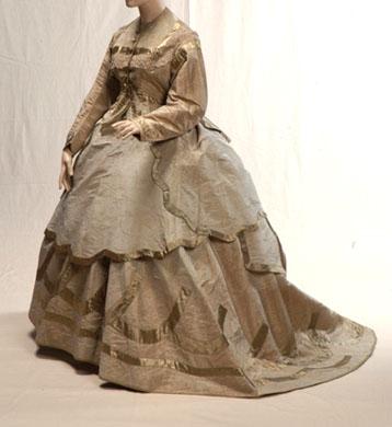 Primera imagen del registro Traje