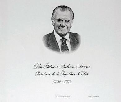 Primera imagen del registro Retrato del Presidente Patricio Aylwin Azócar