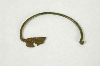 Primera imagen del registro Arete (joya)