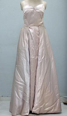 Primera imagen del registro Vestido (prenda principal)