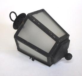 Primera imagen del registro Farol (artefacto de iluminación)