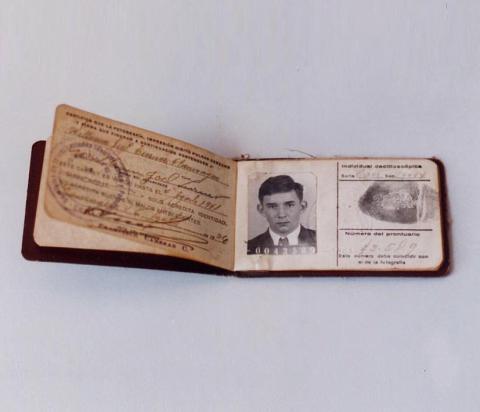 Primera imagen del registro Cédula de identidad de W. Joel Turner Flanagan,