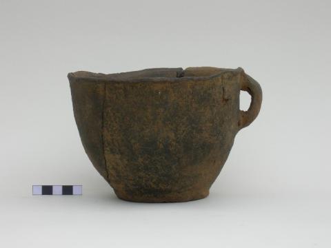 Primera imagen del registro Taza (arqueológica y etnográfica)