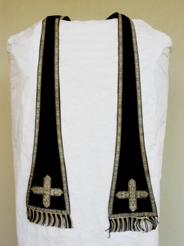 Primera imagen del registro Estola (vestuario litúrgico)