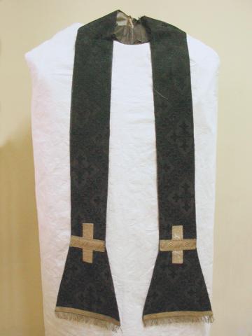 Primera imagen del registro Estola (vestuario litúrgico)