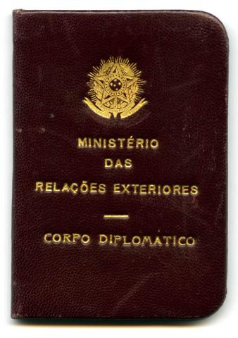 Primera imagen del registro Identificación Diplomática de Gabriel González Videla