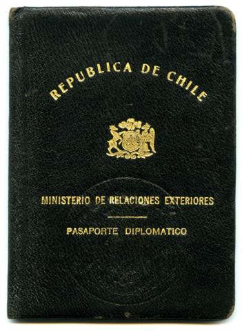 Primera imagen del registro Pasaporte Diplomático de Rosa Markmann