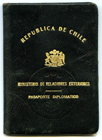 Primera imagen del registro Pasaporte Diplomático de Gabriel González Videla