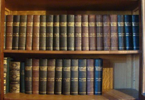 Primera imagen del registro Encyclopaedia Britannica Vol. 1