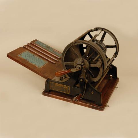 Primera imagen del registro Mimeógrafo