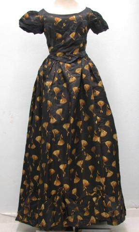 Primera imagen del registro Vestido (prenda principal)