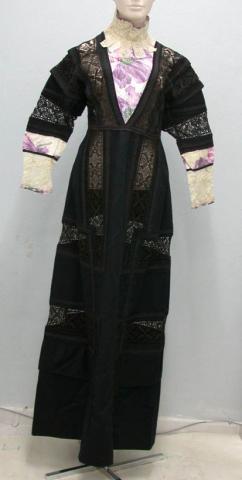 Primera imagen del registro Vestido (prenda principal)
