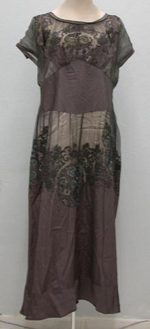 Primera imagen del registro Vestido (prenda principal)