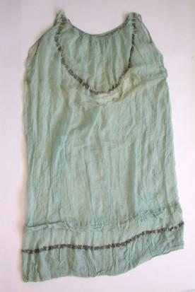 Primera imagen del registro Vestido (prenda principal)
