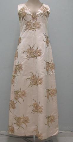 Primera imagen del registro Vestido (prenda principal)
