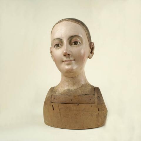Primera imagen del registro Busto de Santa