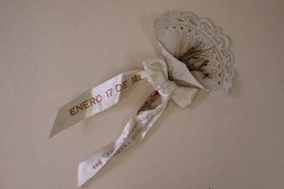 Primera imagen del registro Objeto de recuerdo (matrimonio)