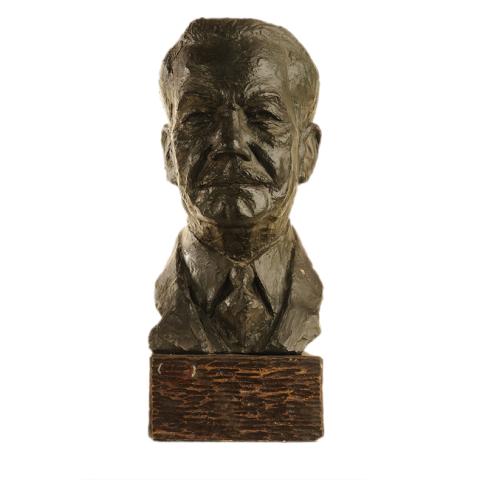 Primera imagen del registro Busto de Pedro Aguirre Cerda