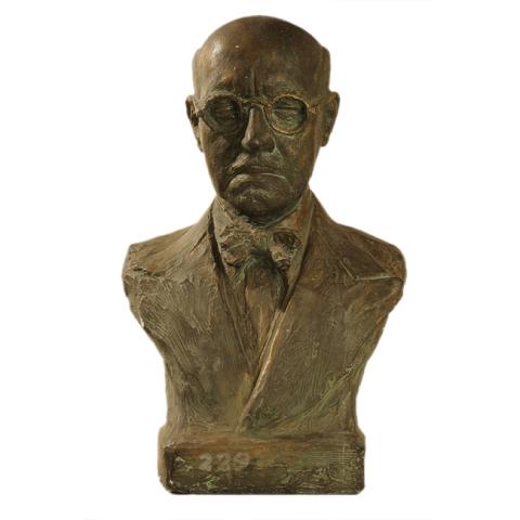 Primera imagen del registro Busto de Guillermo Feliú Cruz