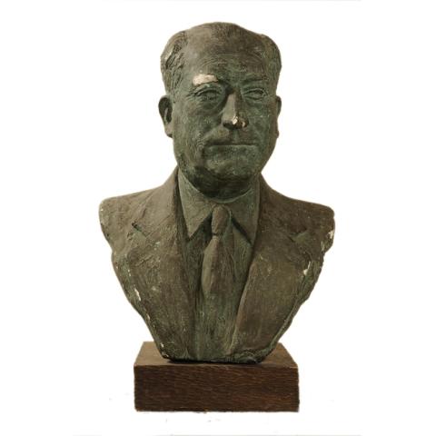 Primera imagen del registro Busto de Luis Galdames