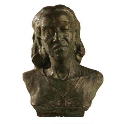 Primera imagen del registro Busto de María Luisa Sepúlveda M.
