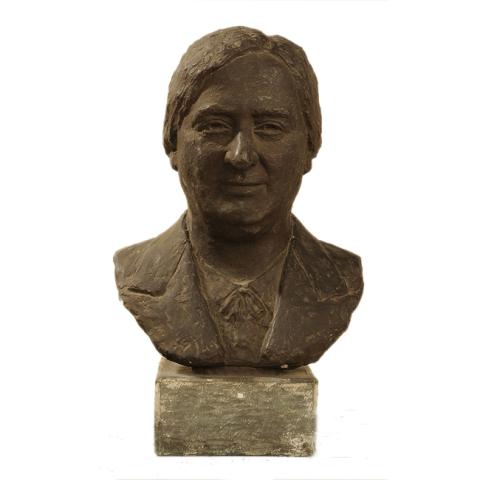 Primera imagen del registro Busto de Olga Urtubia