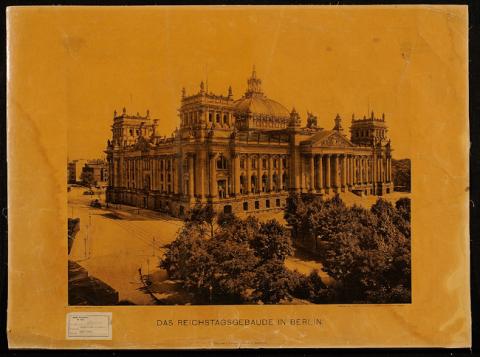 Primera imagen del registro Edificio Reichstag Berlín