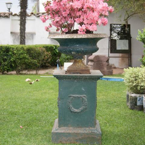 Primera imagen del registro Jarrón de jardín