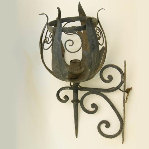 Primera imagen del registro Farol (artefacto de iluminación)
