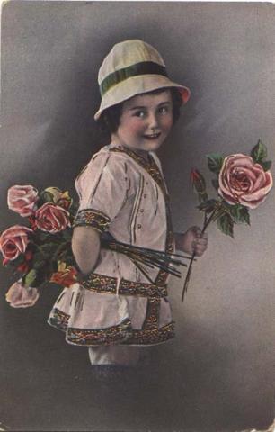 Primera imagen del registro Niña con Ramo de Rosas