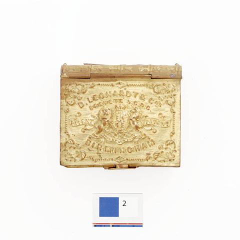 Primera imagen del registro Caja de plumas (punta)