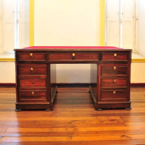 Primera imagen del registro Escritorio ministro