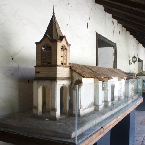 Primera imagen del registro Maqueta Iglesia de Guacarhue