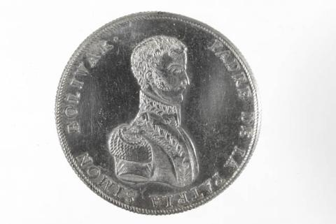 Primera imagen del registro Medalla conmemorativa de la ciudad de Potosí a Simón Bolivar