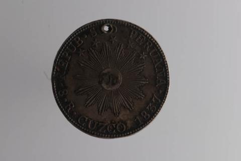 Primera imagen del registro 8 REALES