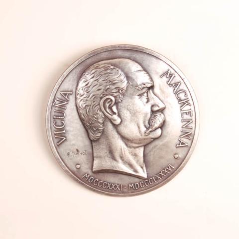 Primera imagen del registro Medallón