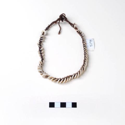 Primera imagen del registro Collar (accesorio de vestir)