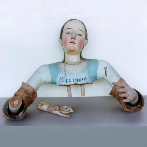 Primera imagen del registro Virgen