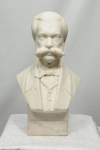 Primera imagen del registro Busto de Don Rafael Sotomayor Baeza
