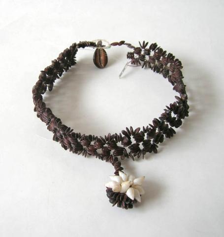 Primera imagen del registro Collar (accesorio de vestir)
