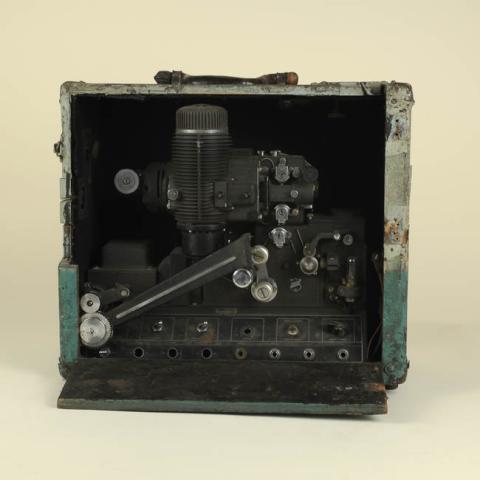 Primera imagen del registro Proyector (imágenes)