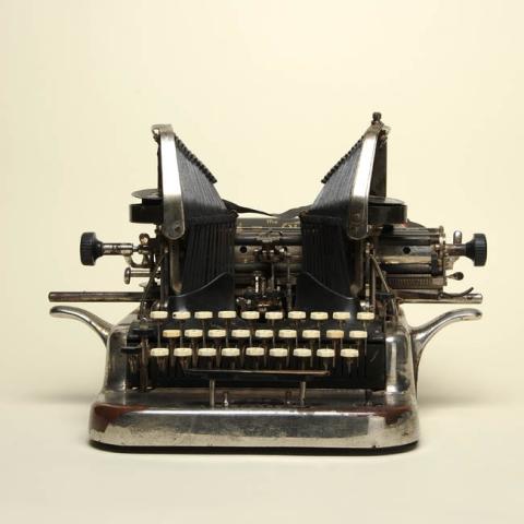 Primera imagen del registro Máquina de escribir