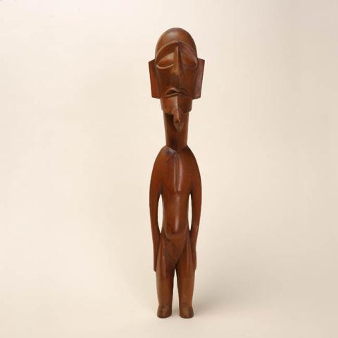 Primera imagen del registro Moai Tangata