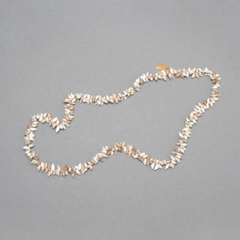Primera imagen del registro Collar (accesorio de vestir)