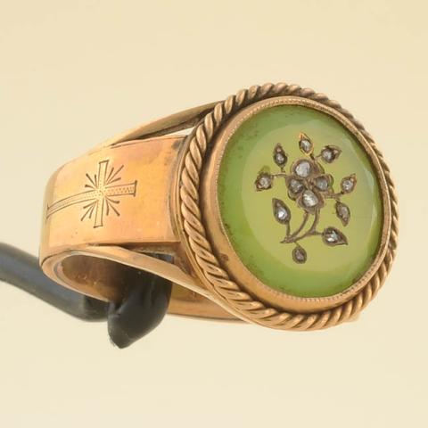 Primera imagen del registro Anillo (joya)